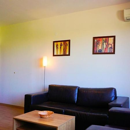 Апартамент Сънрайз Обзор - Apartment Sunrise Obsor Exterior foto